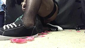 wanna see bbw ebony goth luna bat ride that monster bad dragon ridley dildo?