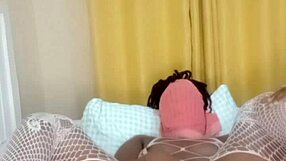wanna see this whore spread her full pussy?