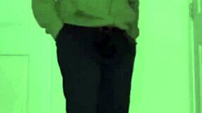 Who wants my private workout routine feeling so damn good?