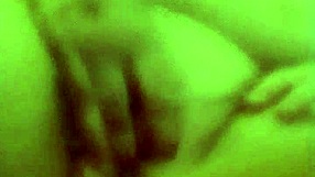 Tanned cougar cumslut stretches wide for intense fisting