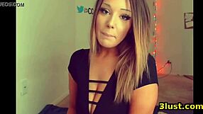 Butt Plug Anal Dildo Stretches Cute Webcam Girl
