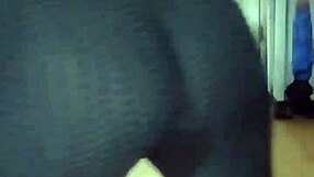 big ass in tight leggings