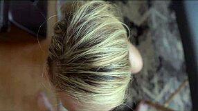 joslyn jane turns friends mom massage into hot bedroom ride