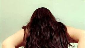 Doña Mary rides me hard feeling so alone