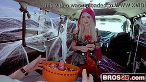 i ditched red riding costume for wolf's rough pussy pounding