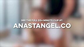 i live streamed my steamy hookup with delivery guy filling me up