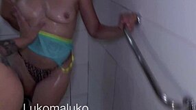 i find my stepmom bathing addicted to anal so i slide my cock in her ass