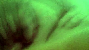 Tanned cougar cumslut stretches wide for intense fisting