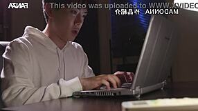 are you tempted by sayuri hayama's family milf seduction?