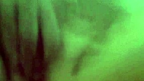 Tanned cougar cumslut stretches wide for intense fisting
