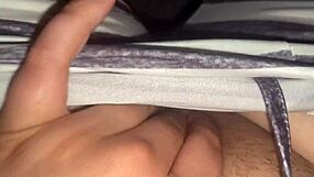 สาวละตินอวบ fingering หีติ่งใหญ่ปากหีใกล้ชิดดิลโด้น้ำแตก