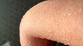 i'm that hot saudi stepsis rubbing my pussy in the sunny shower... los angeles vibes