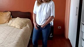 Hey babe, your dirty messages make me finger my pussy to squirting orgasms watching you