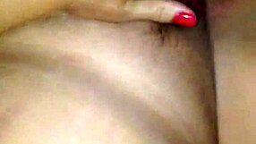 i blast my huge cum load all over this big pregnant belly after fingering her