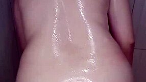 Sexy Brazilian Milf Oils Up Her Big Ass Body Seductively