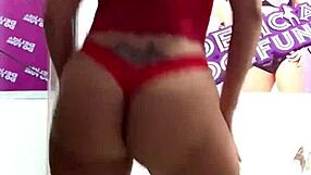 Vadia Rabuda Teases Corno in Heels and Lingerie