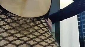 innocent step sister or bedroom ass shake tempts brother?