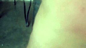 damn my thick ass hooker shakes it just right for you