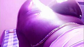 whoa, check this ebony ssbbw blasting squirt with dildo on the table