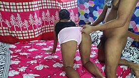 เย็ดสาวอินเดียร้อน วัยรุ่น randi ในเดลี!