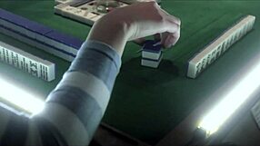Prison Mahjong Striptease Clothes Ripped