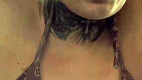 gym slut, your wet pussy dripping down legs turns me on?