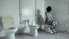 Prison Mahjong Striptease Clothes Ripped