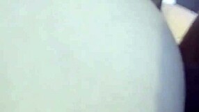 sem pélos raspando a branquinha safada do guaruja com pauzão