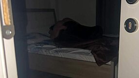 หี