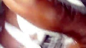 wetjuicypussy1's juicy solo strokes made for african women craving release!