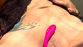 wanna suck on my big clit you slut
