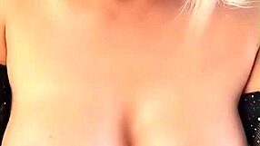 REAL COUPLE POUNDS DOGGYSTYLE AND COWGIRL WITH AMAZING DEEPTHROAT BLOWS