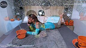 hey, i'm helping stepsis puke out her halloween belly full of food... nuria millan!!
