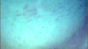 Milf slut pussy farts in close-up fuck below