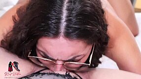Bbw milf eaten out by trans slut wanna join?