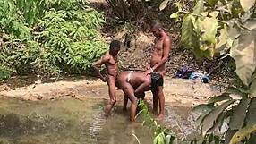 i'm flashing my fat curvy brown-skinned ebony body at the public stream ready to be devoured