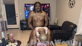 ebony cleo panda's bald hole stretched wide before pussy tease