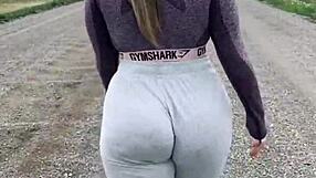 Bunduda Gostosa Prostitute Tempts with Her Massive Curvy Ass