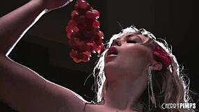 oh man i got so horny lilly bell squeezin fruit juice all over her hairy pussy while vibin!