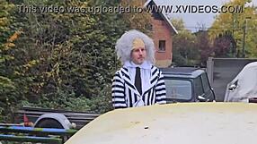 hey at work can't watch my halloween car vid too hot no prob here's it