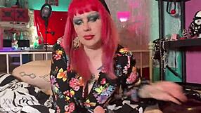 Goddess Starlavamp Goons Sucks Stepbro Dick Snaps Selfies!