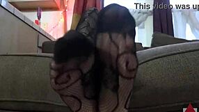 Ebony foot worship in bodysuit nylons