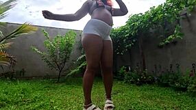 sri lankan housewife nilmini sheron big booty queen in panty thong try on haul big pussy natural tits wet homemade solo