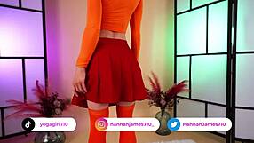 hannahjames710 rocks sexy wonder woman leeloo velma daphne cosplay try-ons