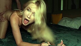 Blonde teen surrenders pussy to stranger cock on first date