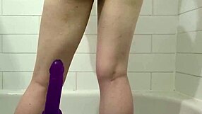 Sexy curvy hucow moans shoving huge dildo deep into dripping pussy nonstop