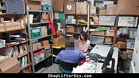 growing purse thief caught then stripped naked by suspect in back office for punishment
