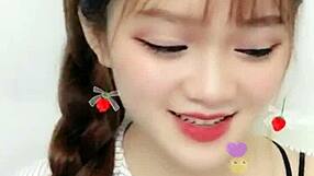 omg this cute korean girl's sexy uplive webcam stream is fire 🔥😍