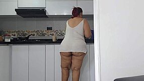 god i masturbate to my chubby redhead latina milf stepmom's huge kitchen ass
