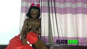 Christmas ebony babe gives Santa deep head bedroom fucking in homemade casting